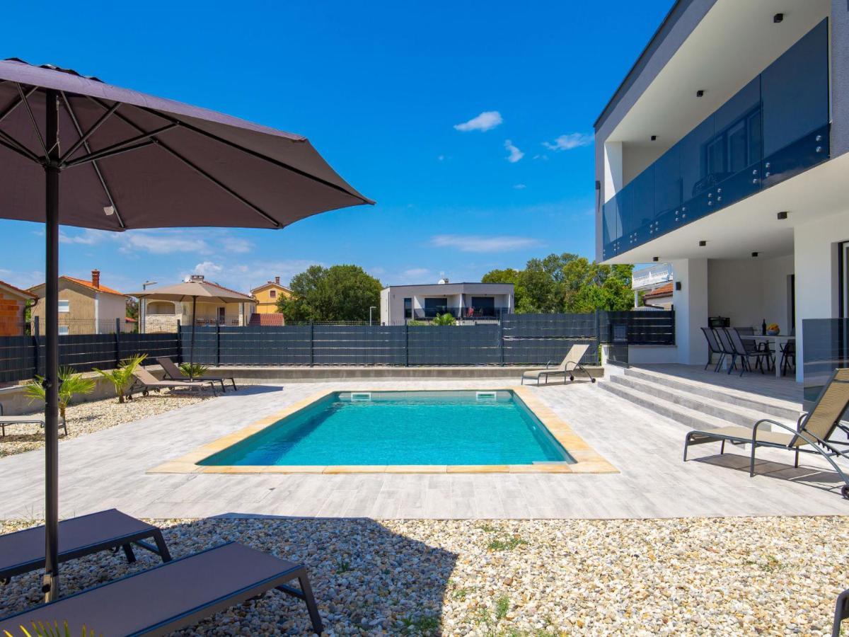 Holiday Home Villa Palma - Krk148 By Interhome Pinezici  Bagian luar foto